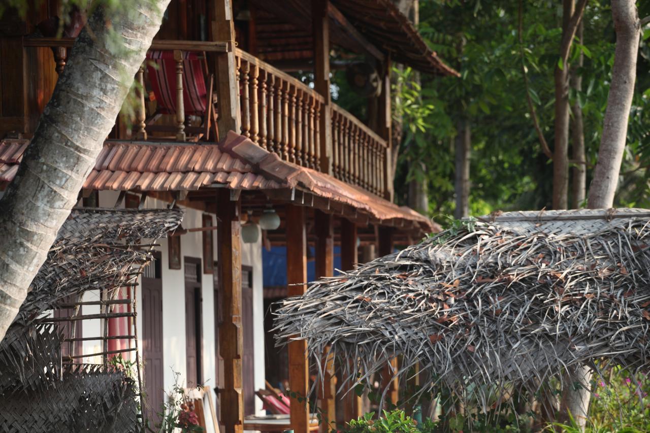 Malayalam Lake Resort Alappuzha Exterior photo